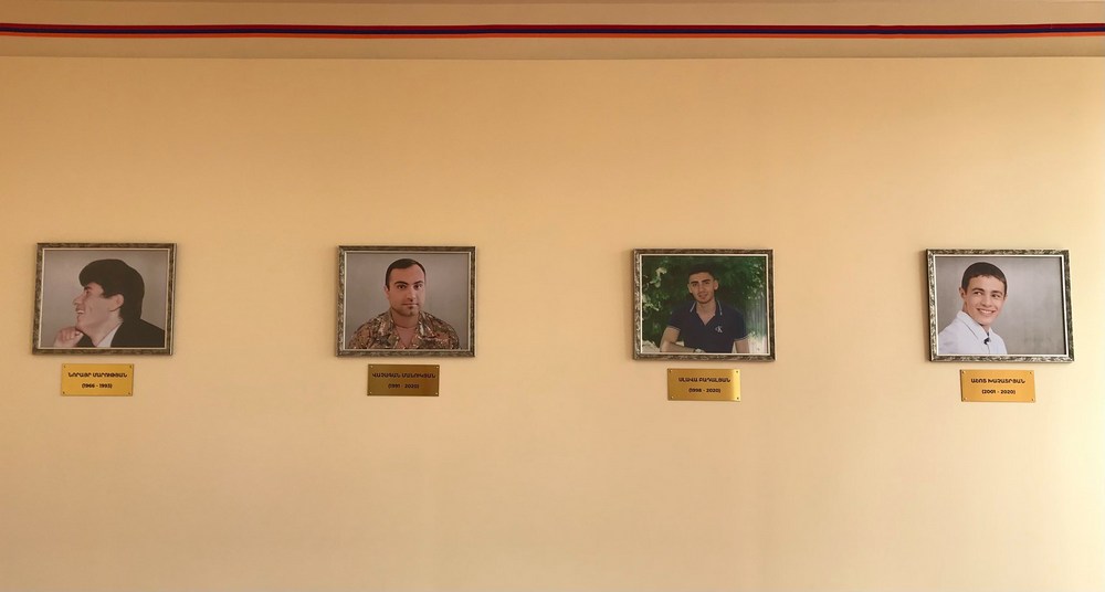 L’inauguration de la Salle des Journalistes-combattants à la Faculté de journalisme de l’Université d’État d’Erevan 