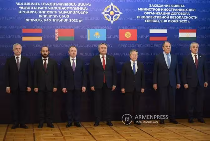 Réunion du Conseil des Ministres des Affaires Étrangères de l'OTSC à Erevan