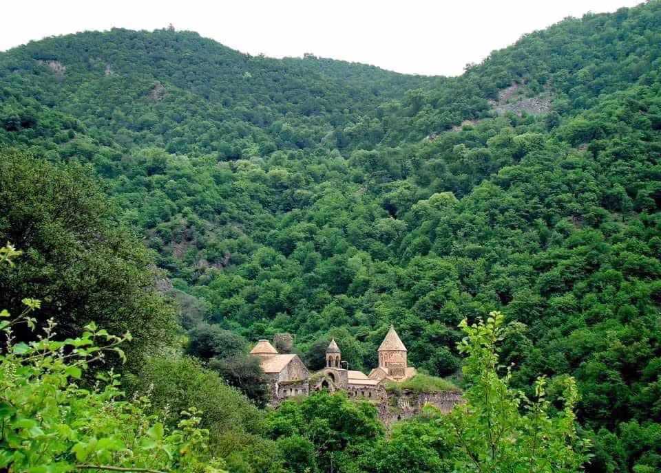 Des personnalités russes demandent à l'UNESCO de protéger les monuments de Karabakh contre la destruction