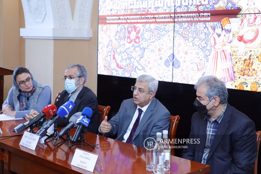 Des manuscrits iraniens de l’Empire kadjar vont être restaurés à Matenadaran