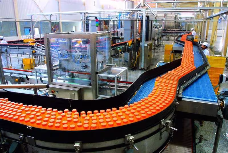 Les entreprises iraniennes vont ouvrir la production de produits chimiques et d'ustensiles d'écriture en Arménie