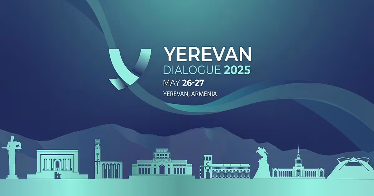 Les leaders de plusieurs pays sont arrivés à Erevan pour une conférence
			internationale