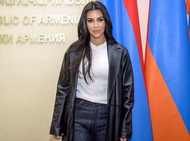 Kim Kardashian a aidé l'équipe nationale féminine afghane à s'envoler pour Londres