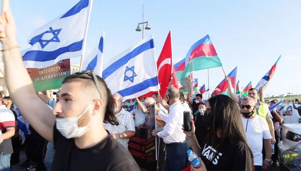 Bakou engage Israël dans un jeu anti-iranien sur les terres de l'Artsakh