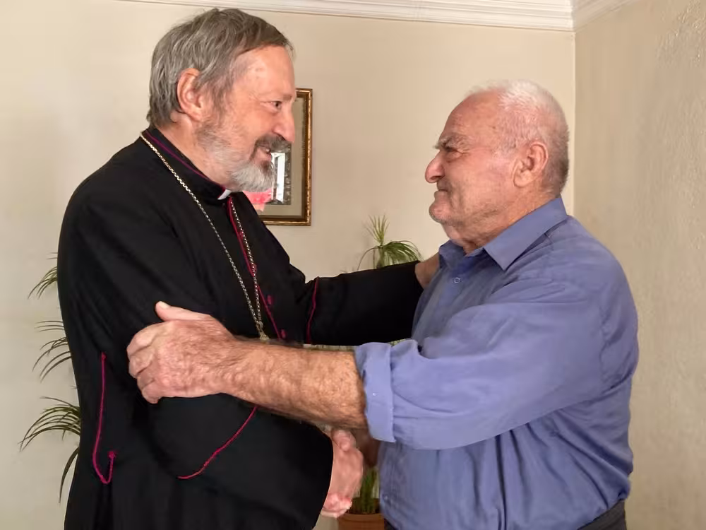 Mgr. Gollnisch au Karabakh : « Qu'on laisse tranquilles les Arméniens !»