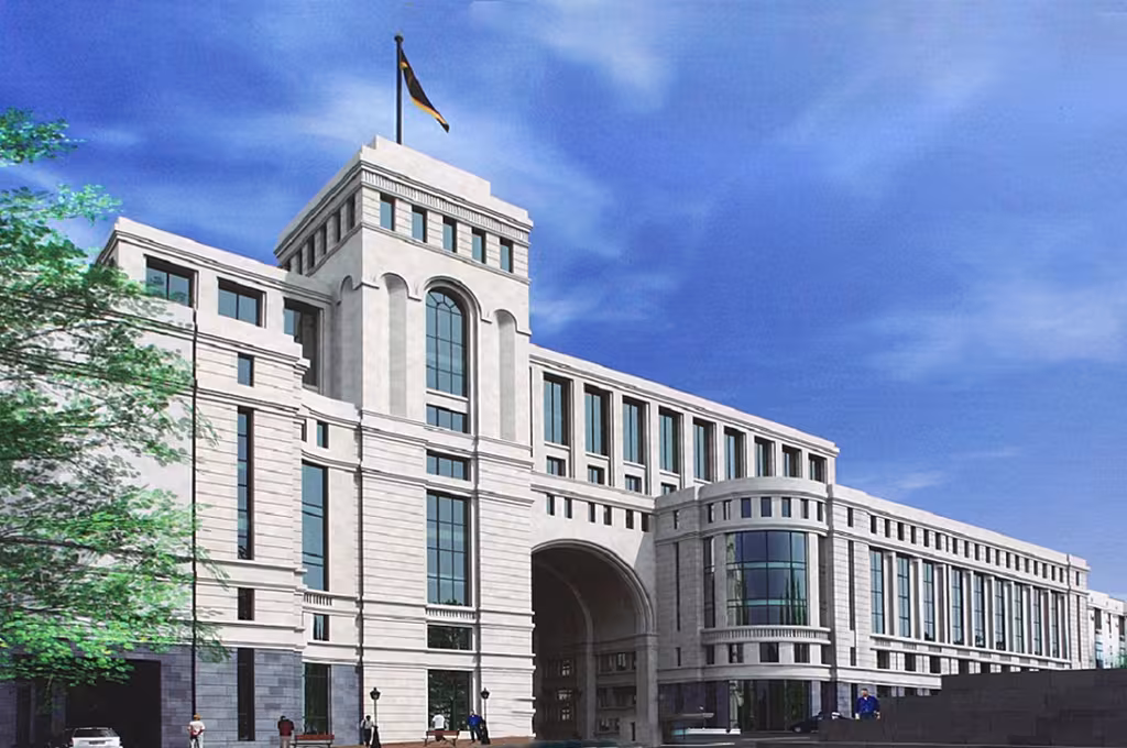  Le ministère des Affaires étrangères appelle à « l'évaluation sans équivoque » des « menaces de génocide » du président azerbaidjanais